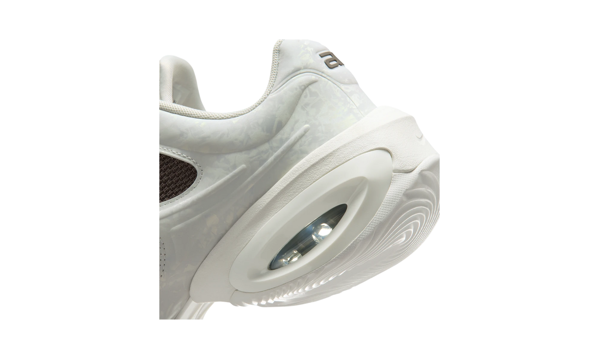 Overkicks - Nike Air Max Muse Cave Stone Sail (IU7559-289) - detalle