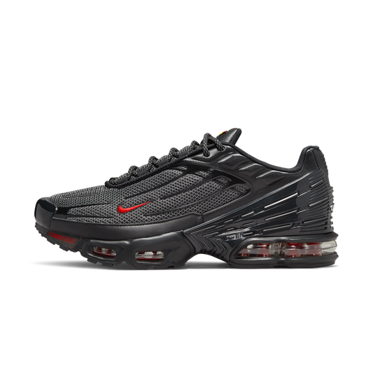 Overkicks - Nike Air Max Plus 3 Black Reflective Silver University Red (DO6385-002) - vista lateral