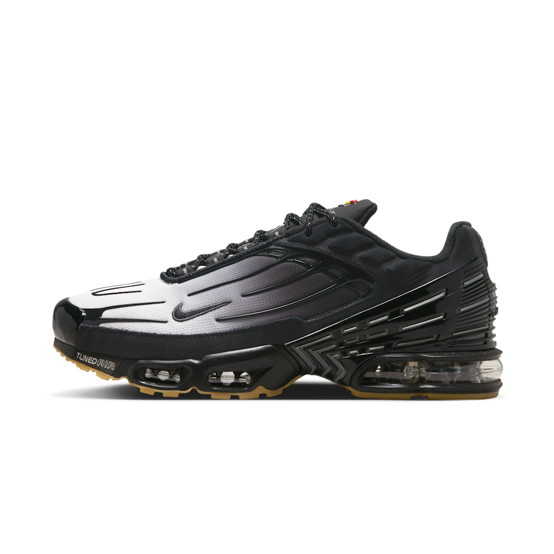Overkicks - Nike Air Max Plus 3 Black Smoke Grey Gum (FV0386-001) - vista lateral