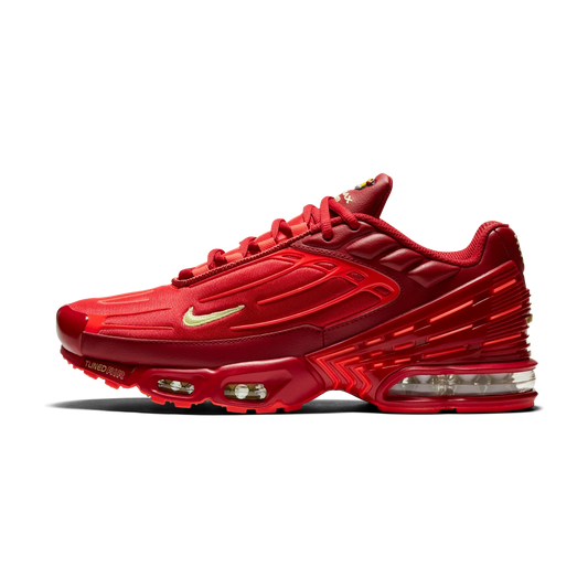 Overkicks - Nike Air Max Plus 3 Iron Man (CK6715-600) - vista lateral