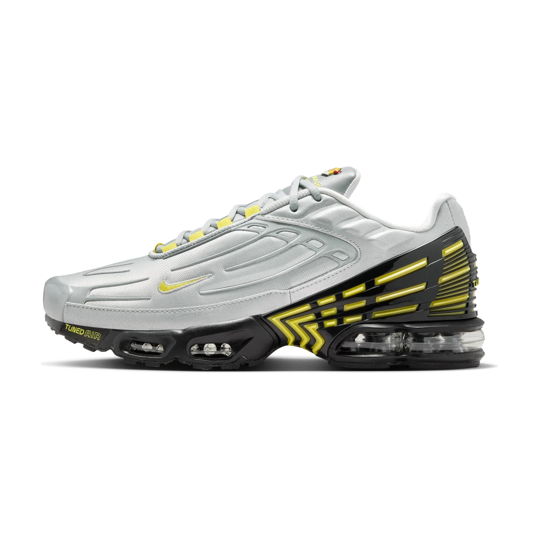 Overkicks - Nike Air Max Plus 3 Metallic Silver Opti Yellow (FZ4623-001) - vista lateral