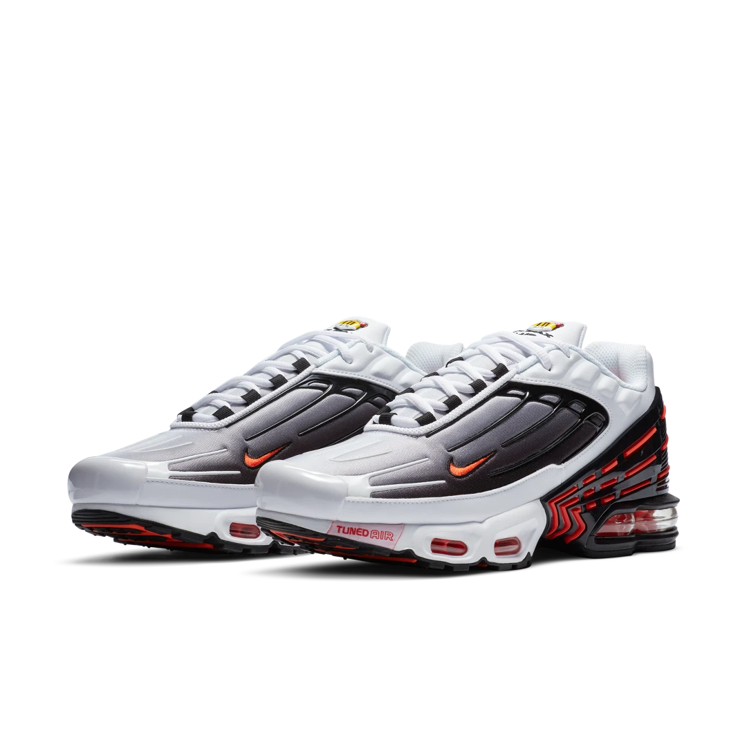 Overkicks - Nike Air Max Plus 3 White Black Team Orange (CK6715-101) - vista trasera