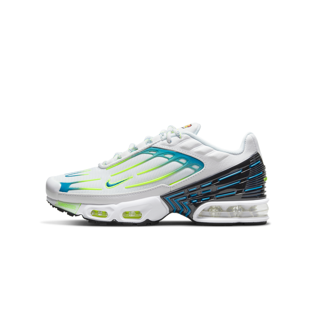 Overkicks - Nike Air Max Plus 3 White Volt Marina (DV7138-100) - vista lateral