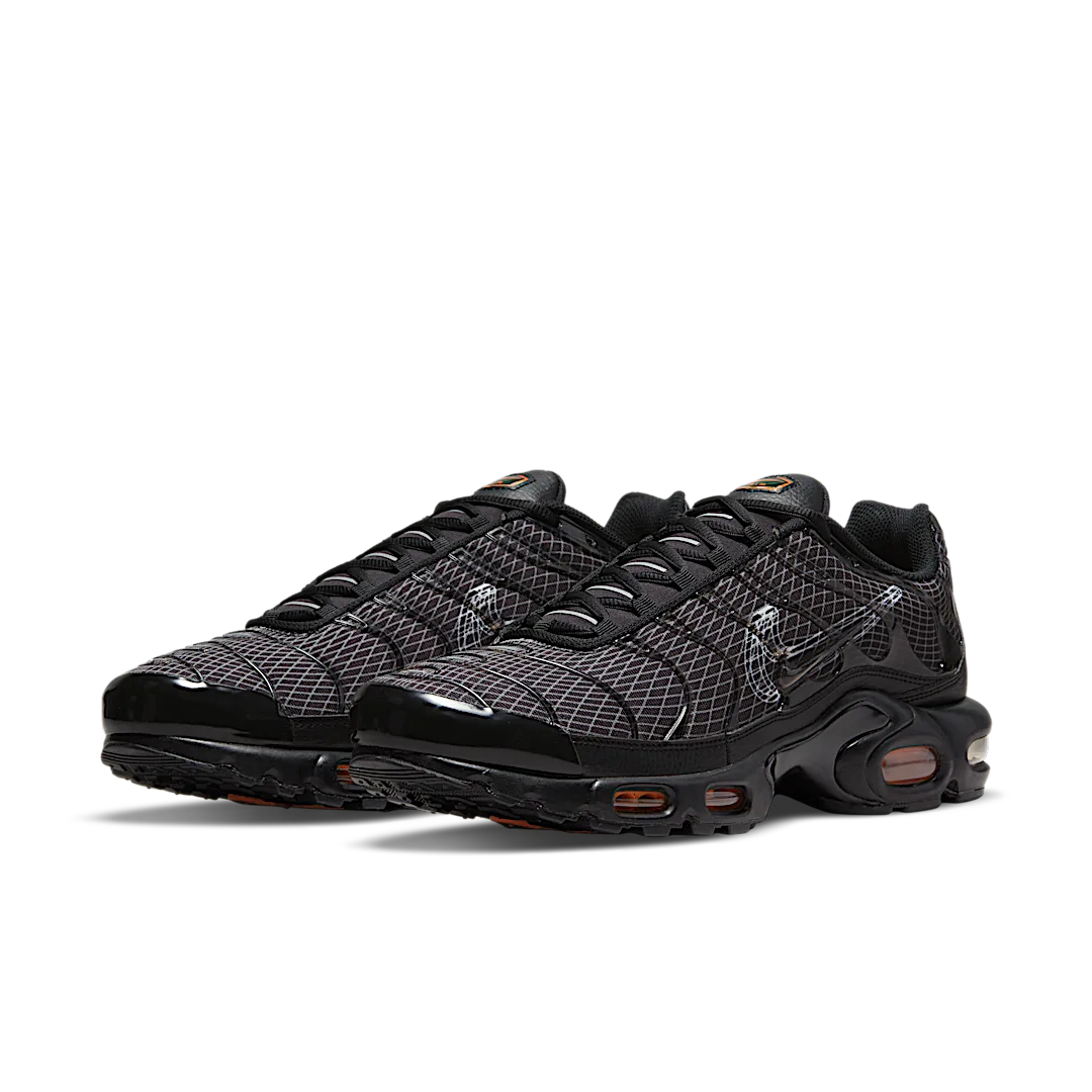Overkicks - Nike Air Max Plus 3D Swoosh Black (DR0138-001) - vista trasera