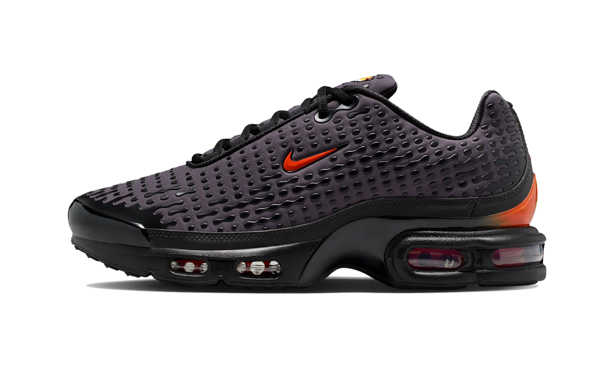Overkicks - Nike Air Max Plus 7 Black Dark Copper (HQ2197-002) - vista lateral