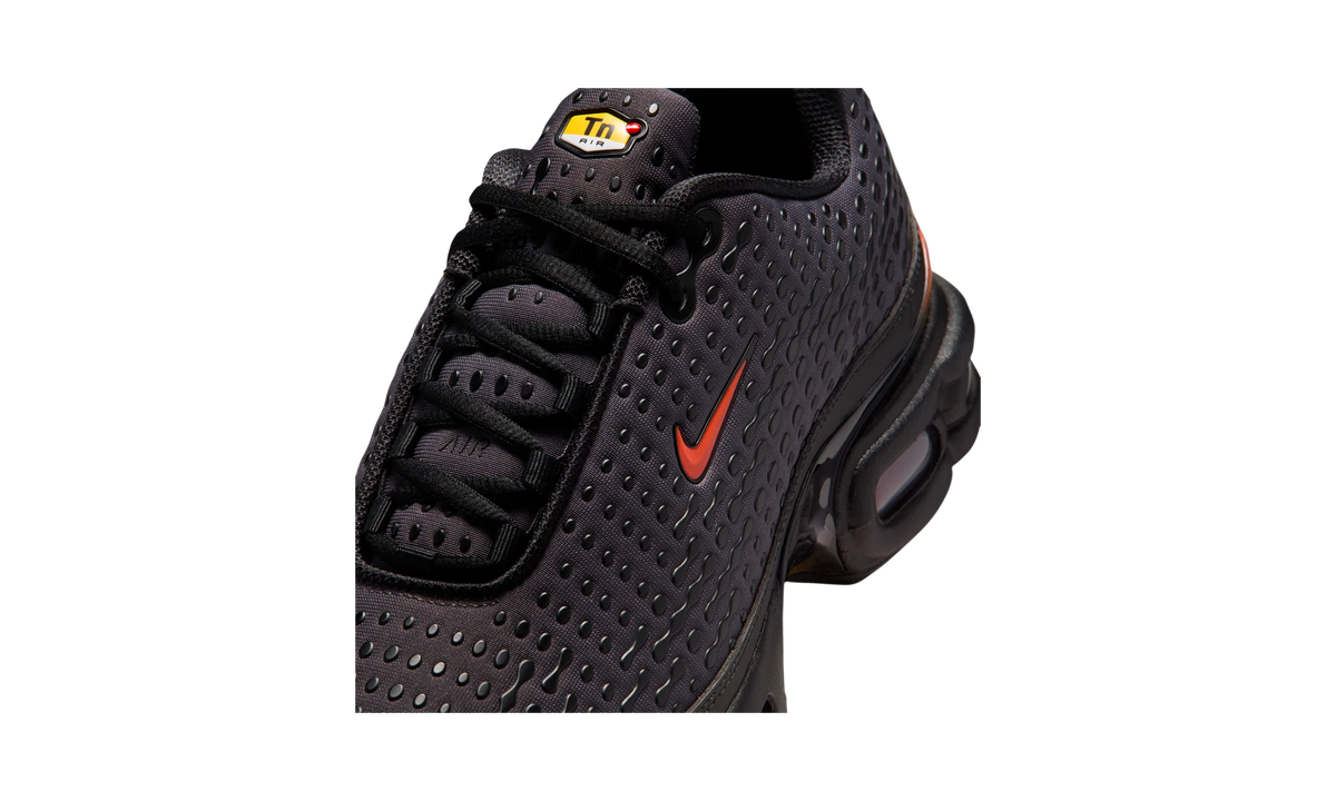 Overkicks - Nike Air Max Plus 7 Black Dark Copper (HQ2197-002) - detalle lateral interior