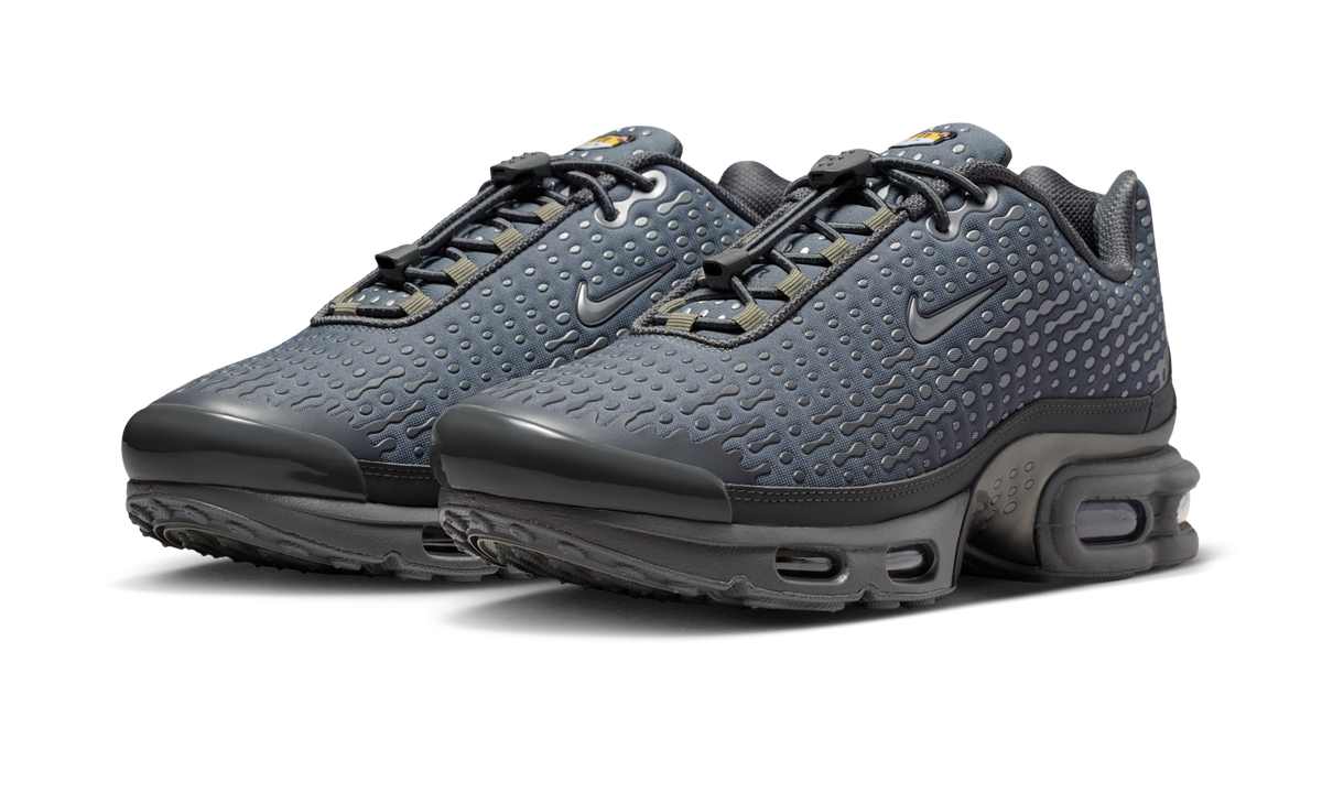 Overkicks - Nike Air Max Plus 7 Iron Grey Smoke Grey (IQ0282-084) - vista trasera