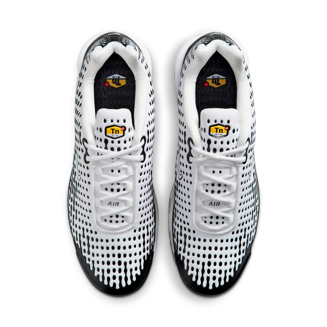 Overkicks - Nike Air Max Plus 7 White Black (HQ2197-100) - par completo