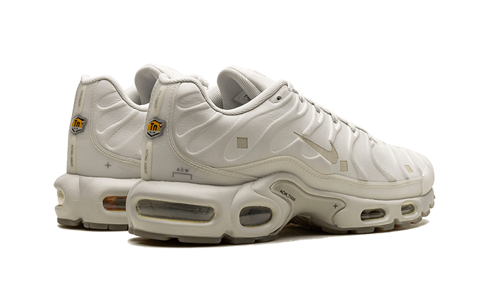 Overkicks - Nike Air Max Plus A-COLD-WALL Platinum Tint (FD7855-002) - par completo