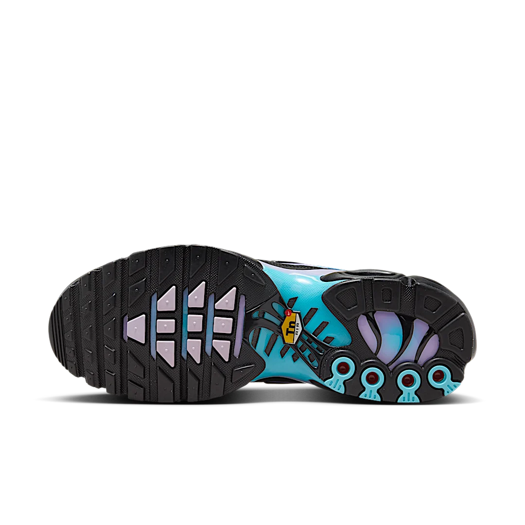 Overkicks - Nike Air Max Plus Black Hydrangeas (Womens) (HV2510-001) - detalle suela