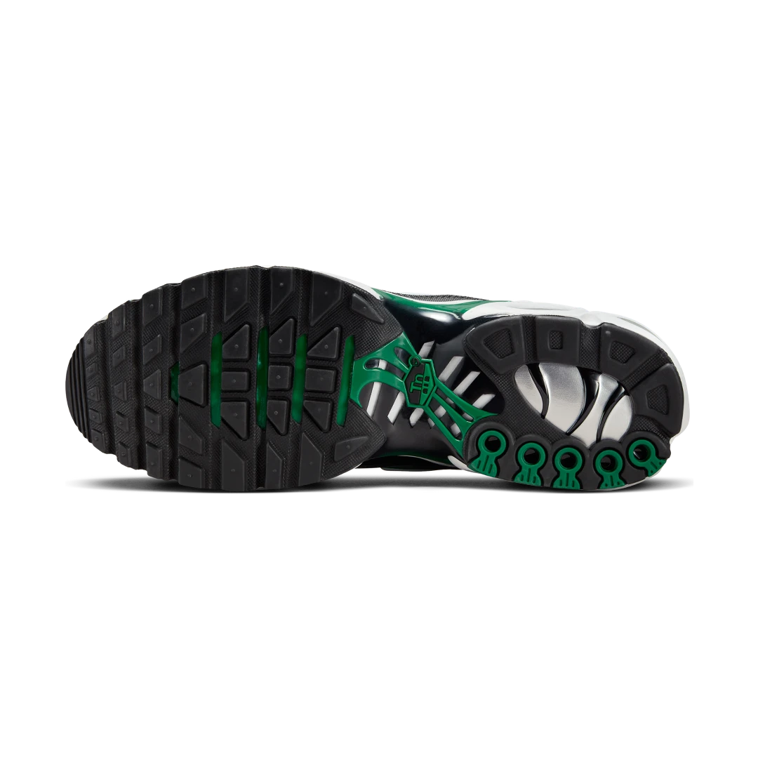 Overkicks - Nike Air Max Plus Black Malachite (DM0032-009) - detalle suela