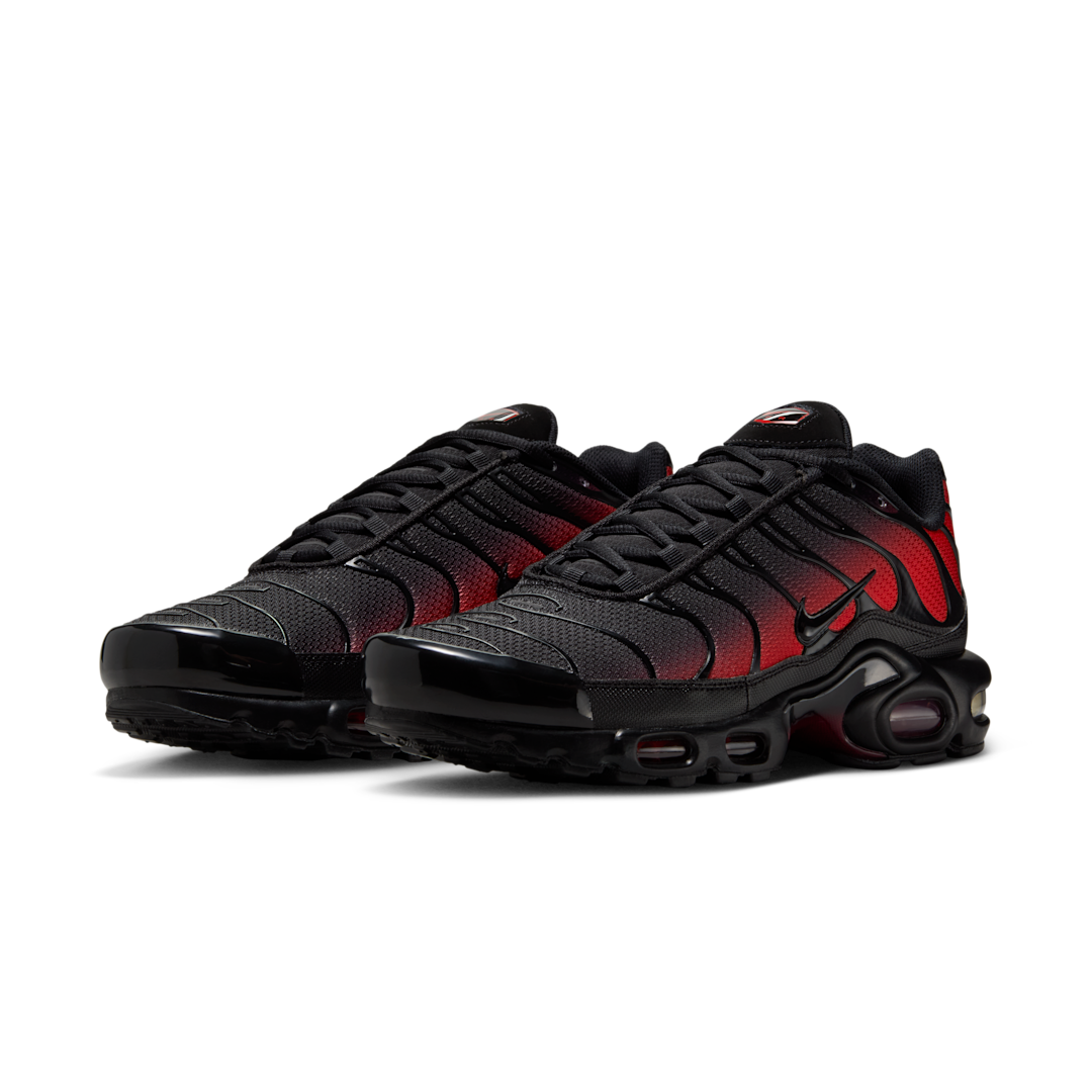 Overkicks - Nike Air Max Plus Black Noble Red (DM0032-021) - vista trasera
