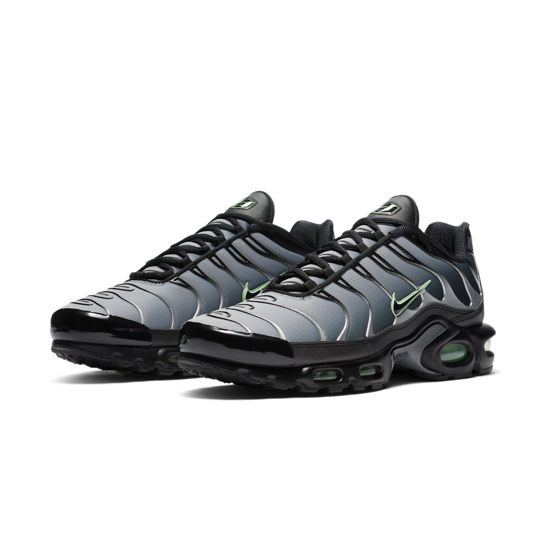 Overkicks - Nike Air Max Plus Black Particle Grey Vapour Green (CZ7552-001) - vista trasera