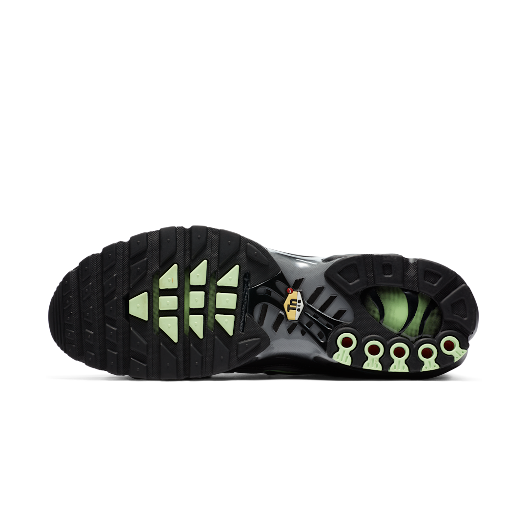Overkicks - Nike Air Max Plus Black Particle Grey Vapour Green (CZ7552-001) - detalle suela