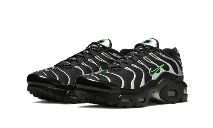 Overkicks - Nike Air Max Plus Black Silver Green Strike (DR0139-001) - vista trasera