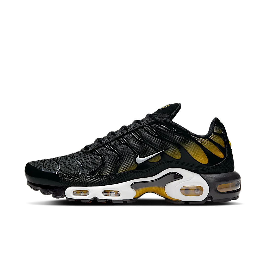 Overkicks - Nike Air Max Plus Black University Gold White (DM0032-013) - vista lateral