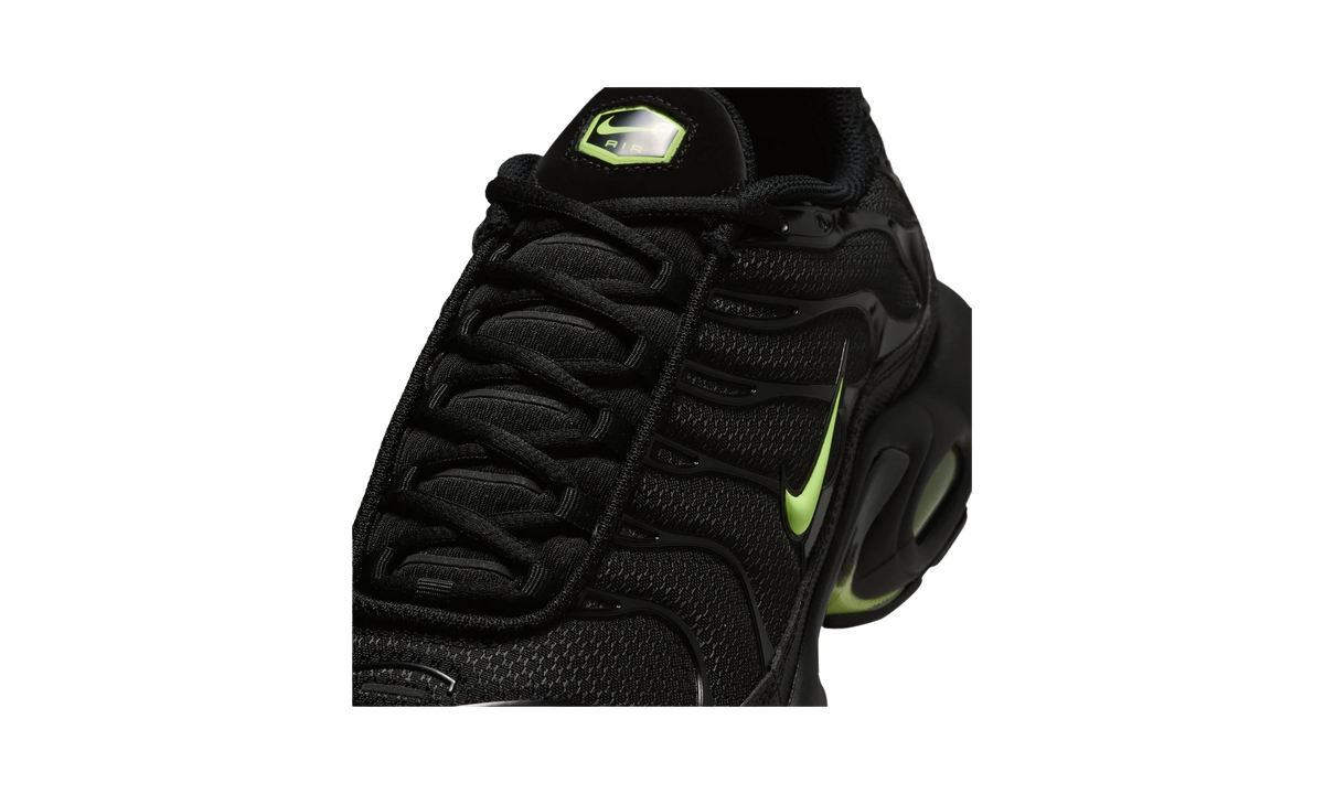 Overkicks - Nike Air Max Plus Black Volt Ice (DM0032-036) - detalle lateral interior
