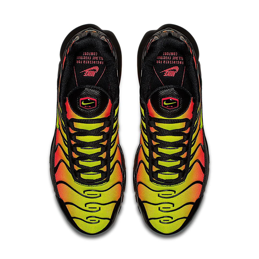 Overkicks - Nike Air Max Plus Black Volt Solar Red (Womens) (AQ9979-001) - par completo