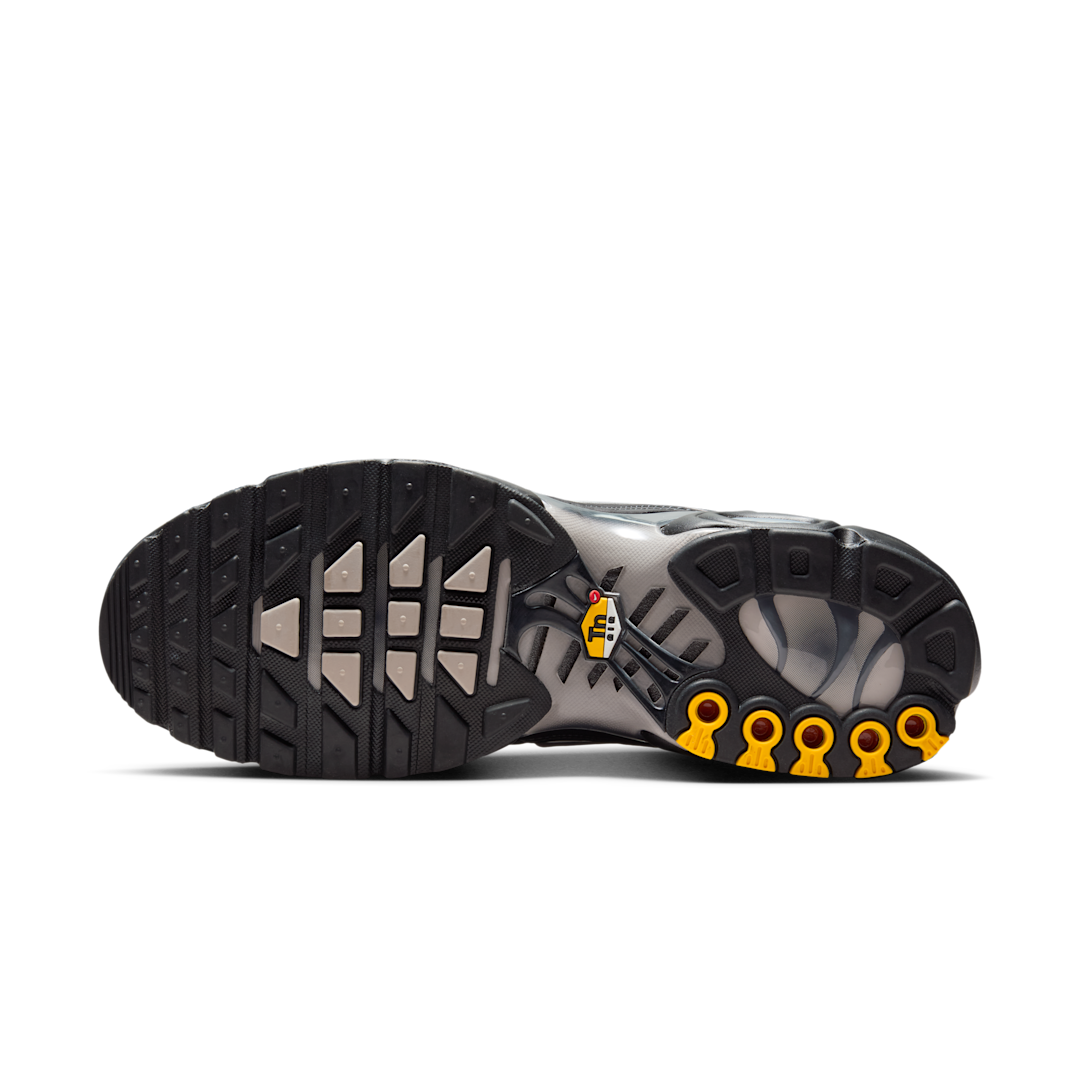 Overkicks - Nike Air Max Plus Cordura Dark Smoke Grey (IM5983-070) - detalle suela