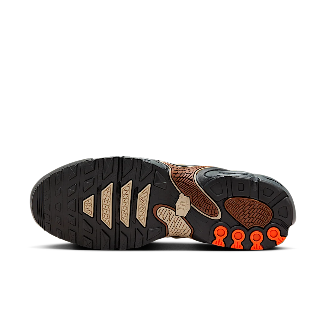 Overkicks - Nike Air Max Plus Drift Khaki Sanddrift (FZ3041-200) - detalle suela