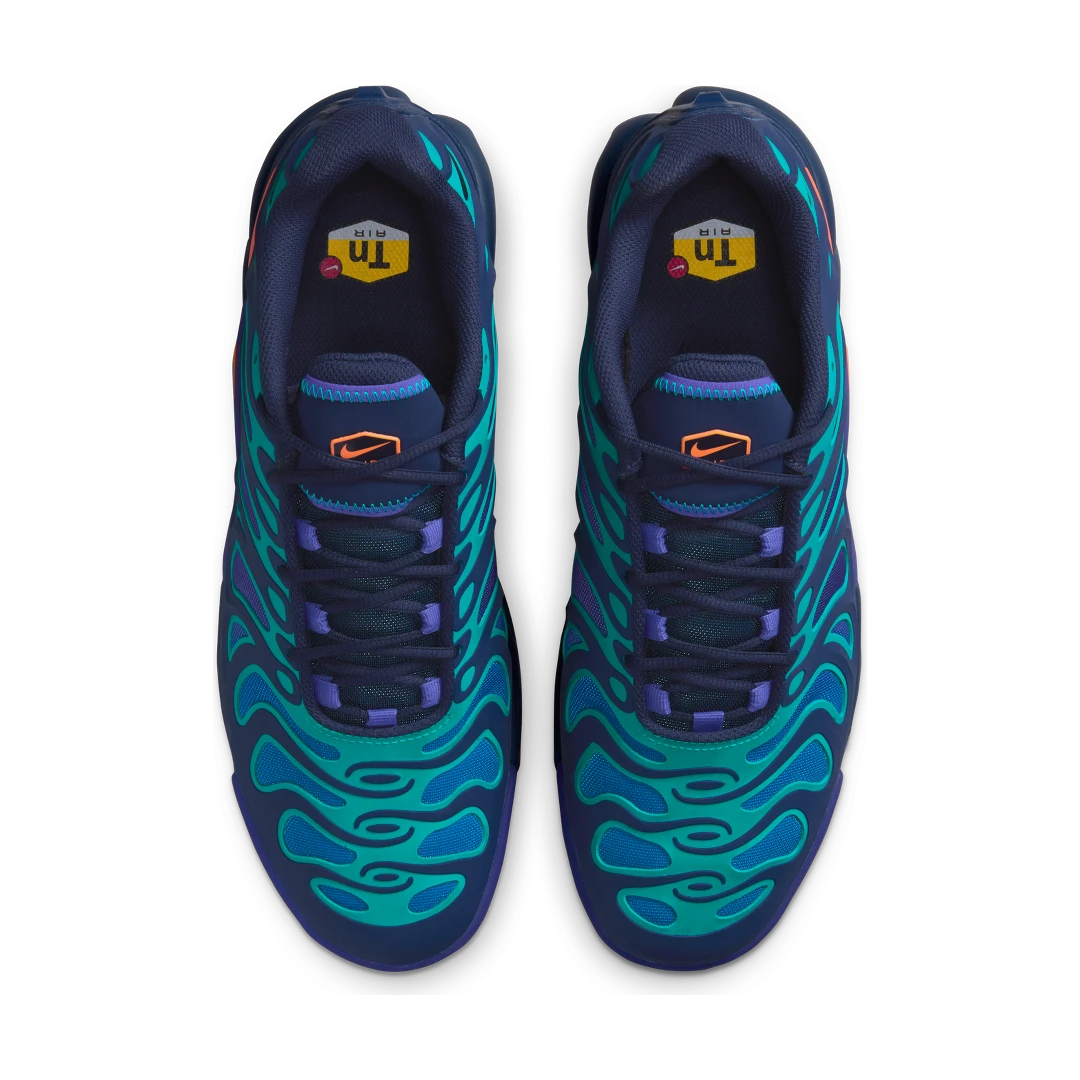 Overkicks - Nike Air Max Plus Drift Midnight Navy Total Orange (FD4290-400) - par completo