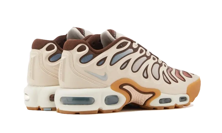 Overkicks - Nike Air Max Plus Drift Phantom Cacao Wow (FD4290-001) - par completo