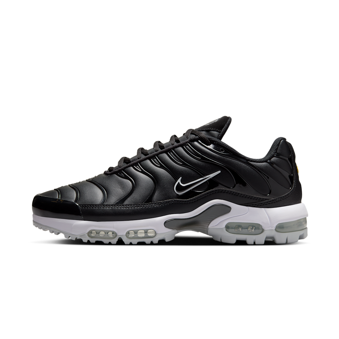 Overkicks - Nike Air Max Plus Golf Black Leather (FZ4150-001) - vista lateral