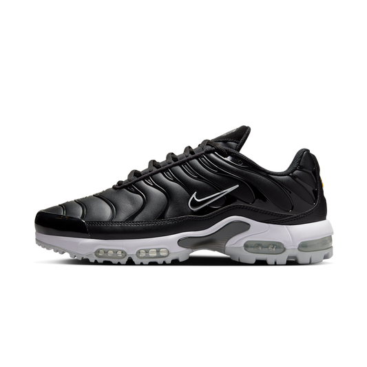Overkicks - Nike Air Max Plus Golf Black Leather (FZ4150-001) - vista lateral