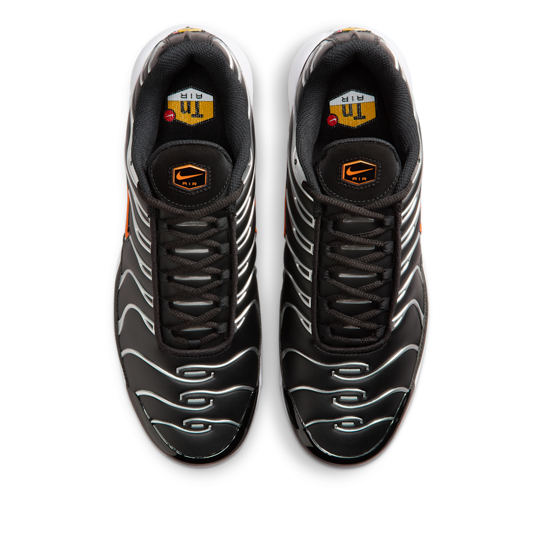 Overkicks - Nike Air Max Plus Golf Black Metallic Silver (FZ4150-002) - par completo