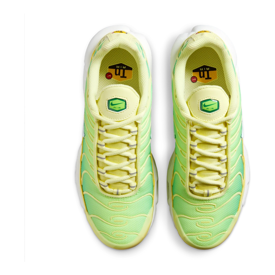 Overkicks - Nike Air Max Plus Lemon Lime (Womens) (DZ3670-300) - par completo