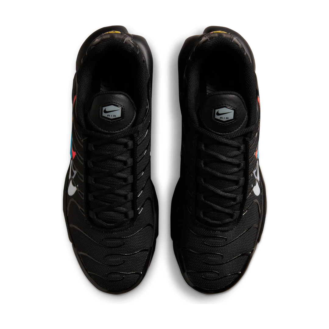 Overkicks - Nike Air Max Plus Multi Swoosh Black Crimson (FJ4224-001) - par completo