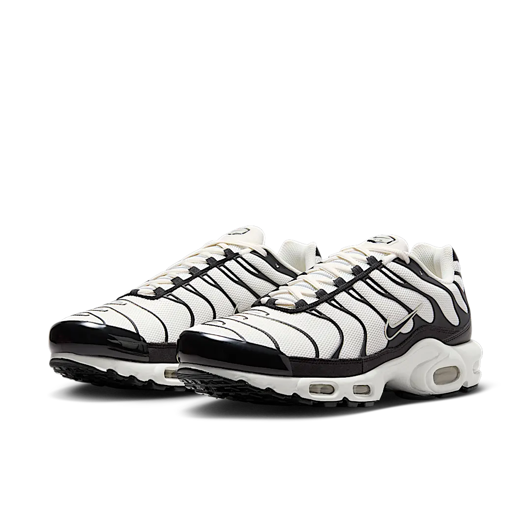 Overkicks - Nike Air Max Plus Panda (FV6264-001) - vista trasera