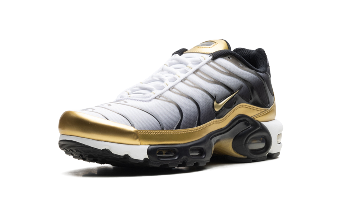 Overkicks - Nike Air Max Plus Premium Footlocker 50th Anniversary (HM0352-100) - detalle suela
