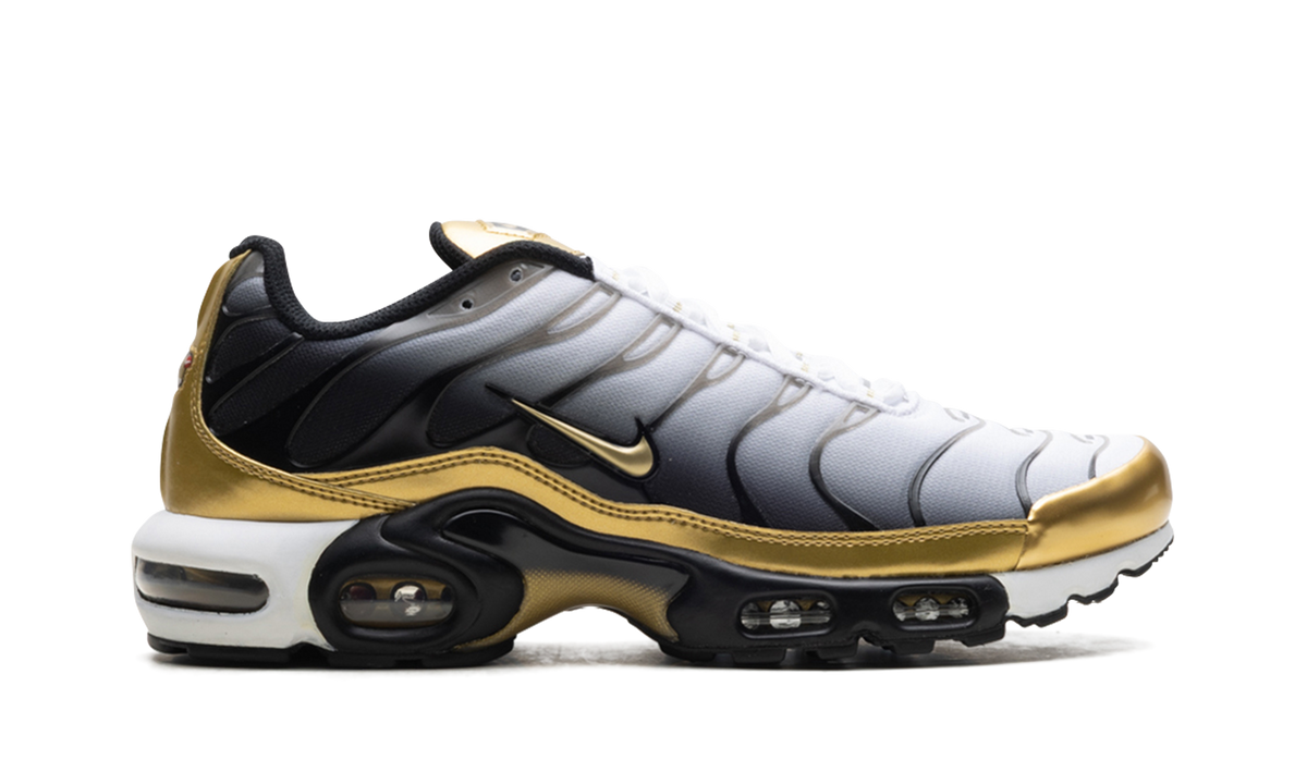 Overkicks - Nike Air Max Plus Premium Footlocker 50th Anniversary (HM0352-100) - detalle talón