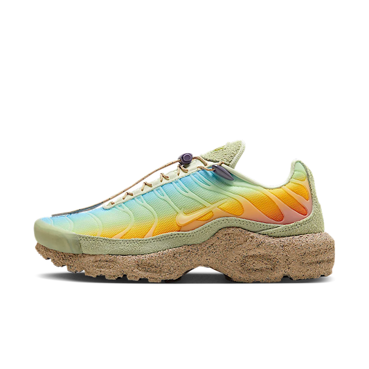 Overkicks - Nike Air Max Plus Sandy Sunset (Womens) (HF5726-912) - vista lateral