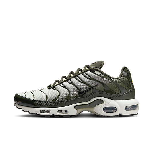 Overkicks - Nike Air Max Plus Sequoia Cargo Khaki (DM0032-300) - vista lateral