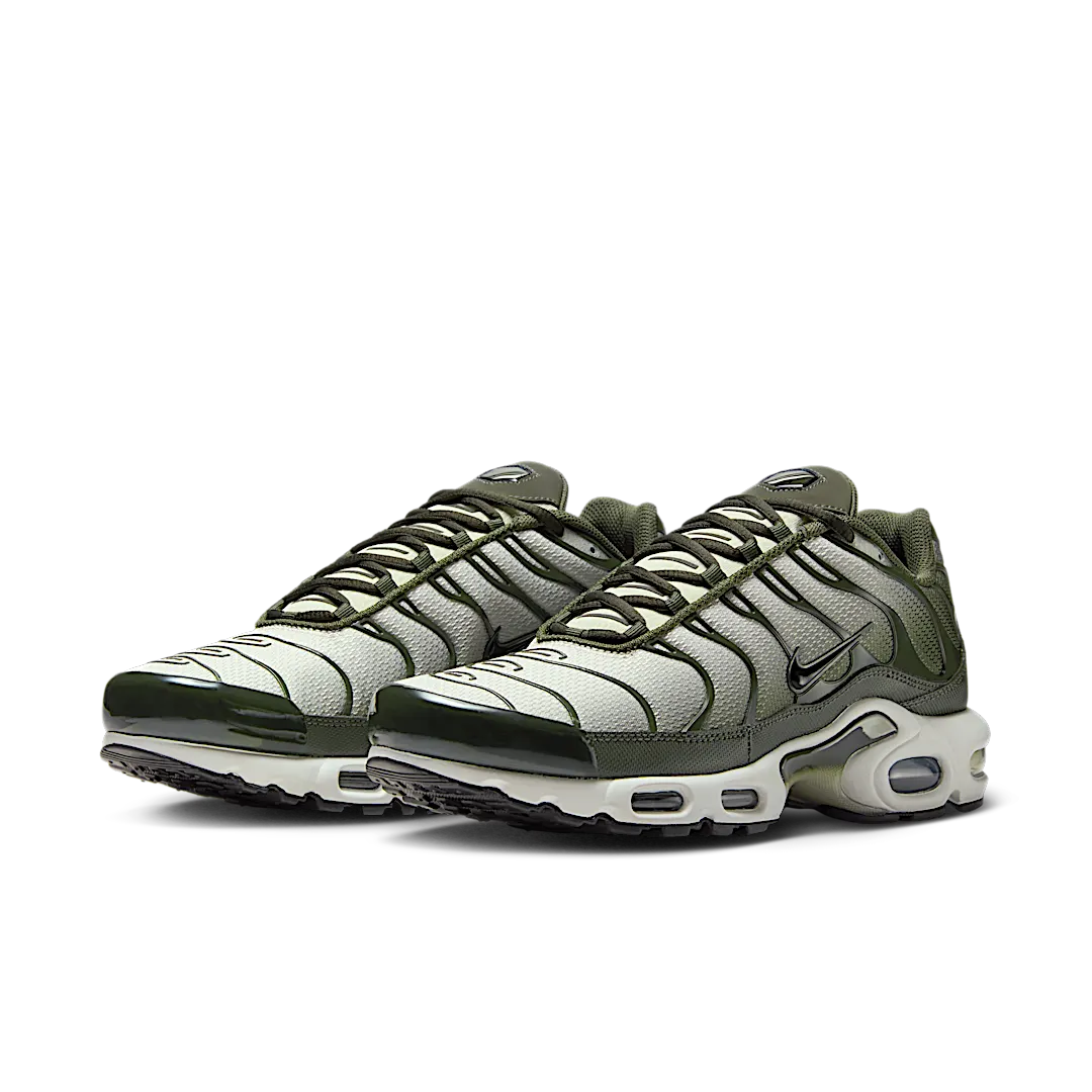 Overkicks - Nike Air Max Plus Sequoia Cargo Khaki (DM0032-300) - vista trasera