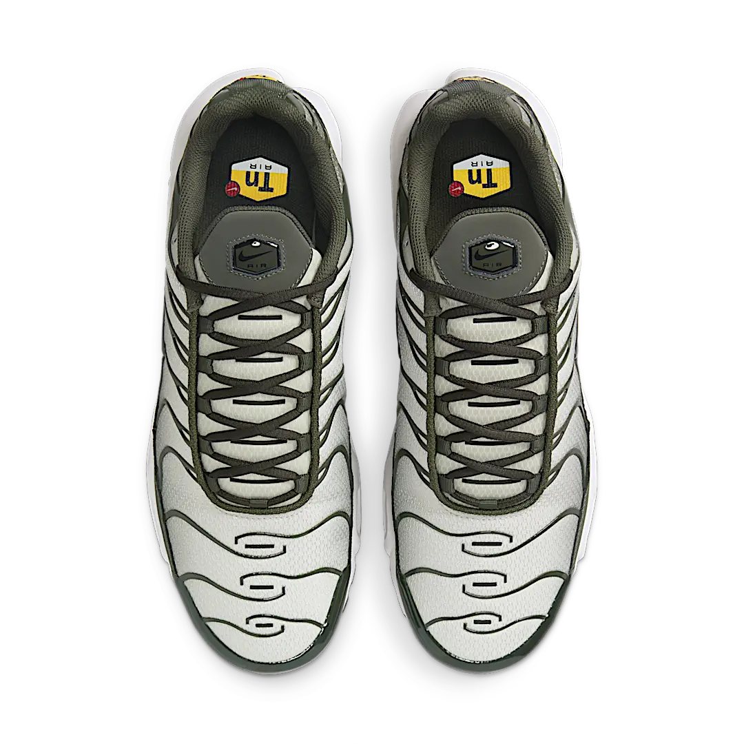 Overkicks - Nike Air Max Plus Sequoia Cargo Khaki (DM0032-300) - par completo
