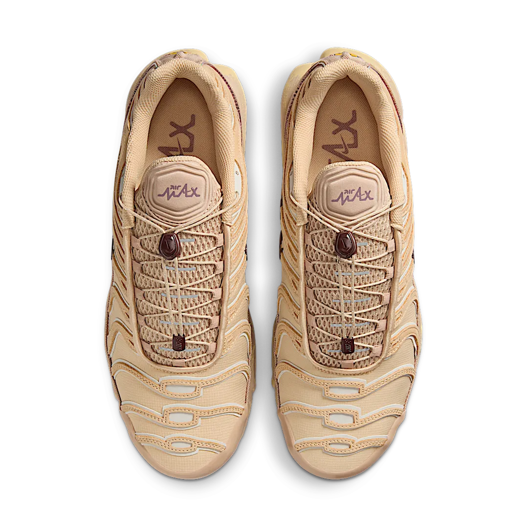 Overkicks - Nike Air Max Plus Sesame (FZ5049-222) - par completo
