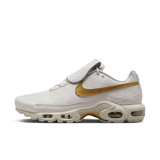 Overkicks - Nike Air Max Plus Tiempo Metallic Gold (HV2541-001) - vista lateral
