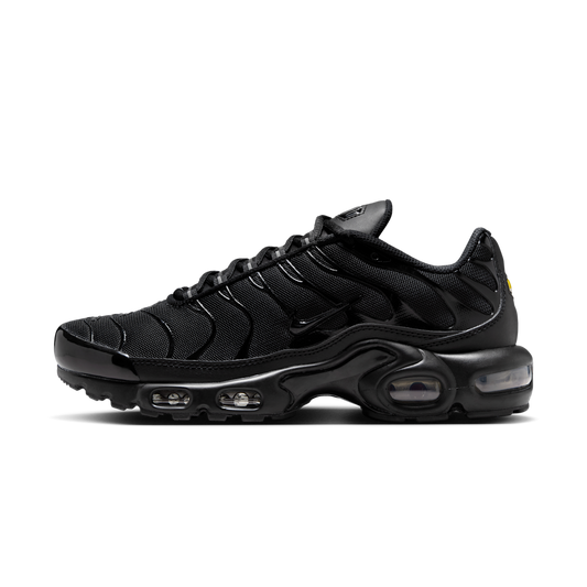 Overkicks - Nike Air Max Plus Triple Black (DM2362-002) - vista lateral