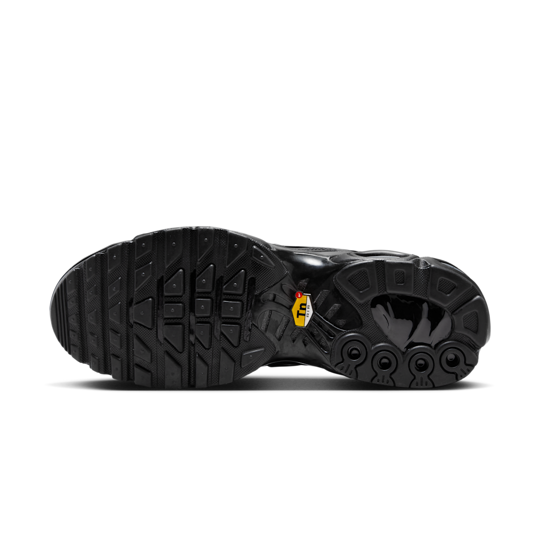 Overkicks - Nike Air Max Plus Triple Black (DM2362-002) - detalle suela