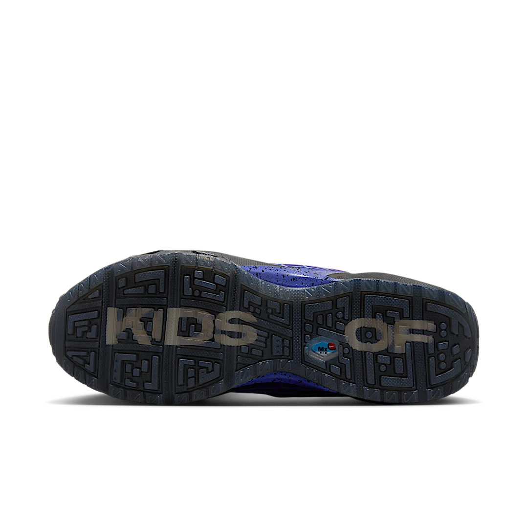 Overkicks - Nike Air Max Sunder SP Kids of Immigrants Sun Down (HF3286-500) - detalle suela
