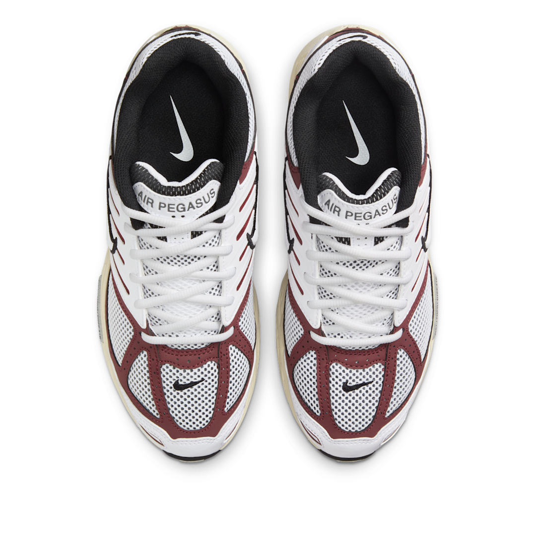 Overkicks - Nike Air Peg 2K5 Dark Team Red (Womens) (HQ5718-600) - par completo