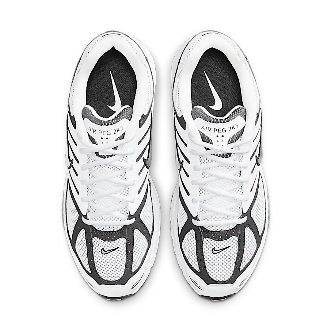 Overkicks - Nike Air Peg 2K5 White Black (FJ1909-100) - par completo