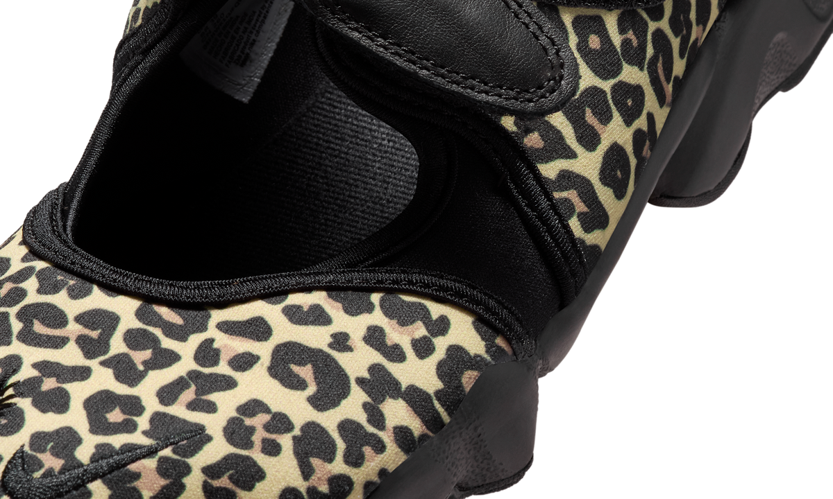 Overkicks - Nike Air Rift Breathe Leopard (Womens) (IR5696-010) - detalle lateral interior
