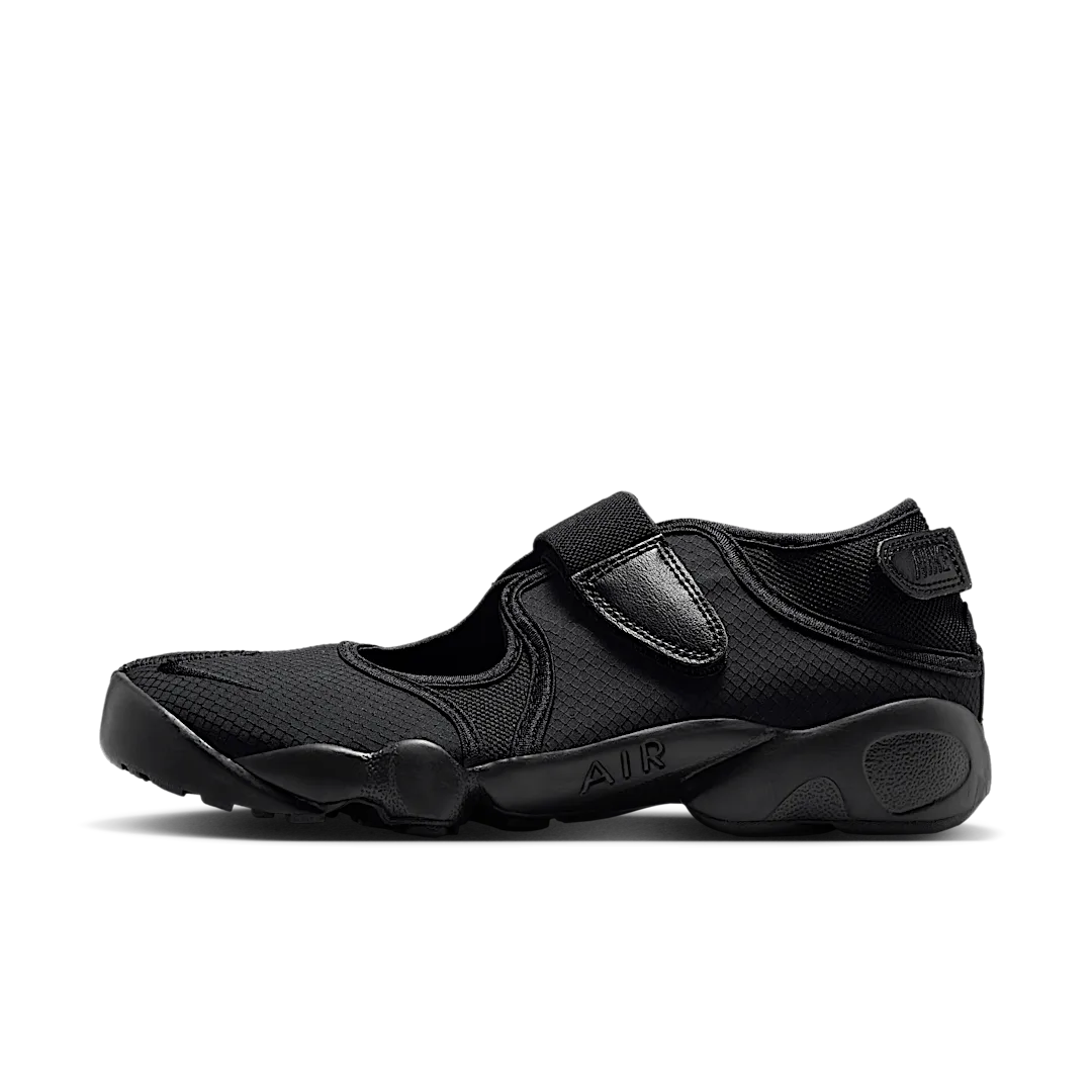 Overkicks - Nike Air Rift Breathe Triple Black (Womens) (DN1338-004) - vista lateral