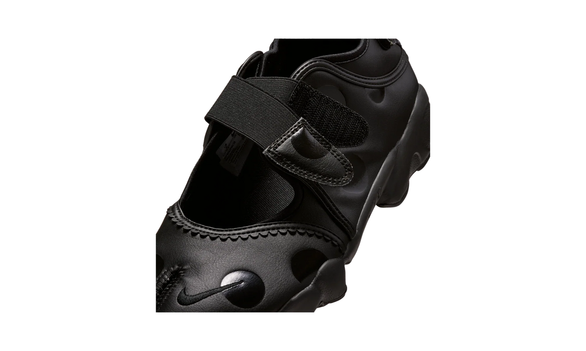 Overkicks - Nike Air Rift Polka Dots Triple Black (Womens) (IR1226-002) - detalle lateral interior
