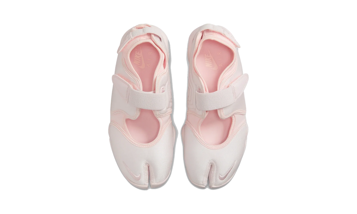 Overkicks - Nike Air Rift Premium SE Light Soft Pink Ribbons (Womens) (HQ3761-640) - vista superior