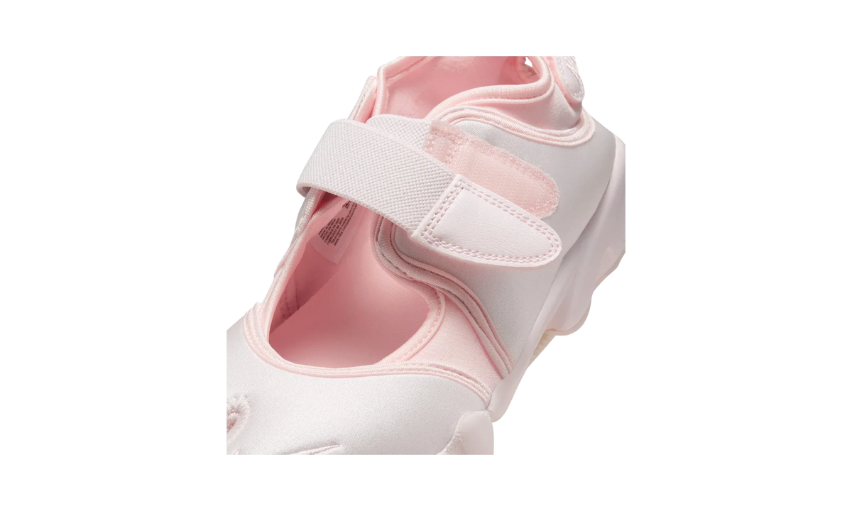 Overkicks - Nike Air Rift Premium SE Light Soft Pink Ribbons (Womens) (HQ3761-640) - detalle lateral interior